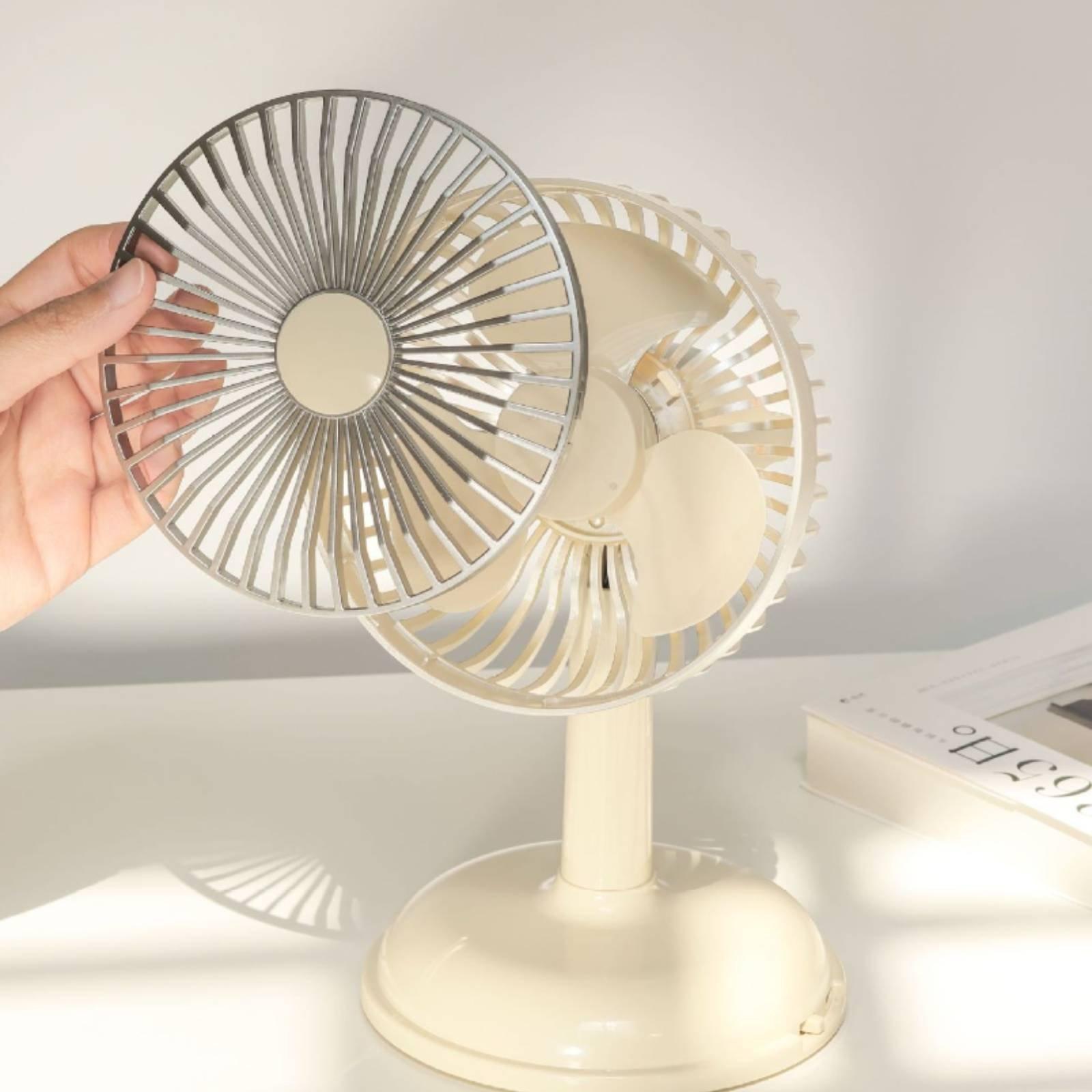 Ventilateur de bureau USB port - Home Office With Two Desks avis et prix